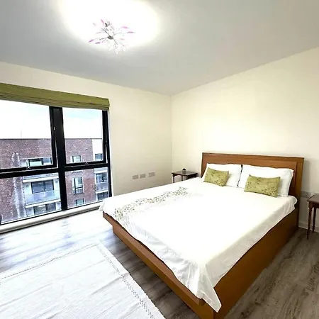 Beautiful 1 Bedroom Flat Near Wembley Stadium Brent Exterior photo